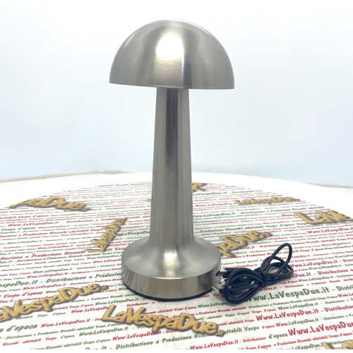 Lampe de table ou d'établi LED sans fil en métal, puissance 3 watts,  lumière dimmable et orientable entre blanc chaud, froid et naturel