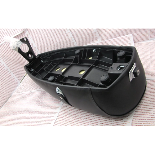 Saddle for VESPA PX 125 150 200 E ARCOBALENO disc brake model 2011