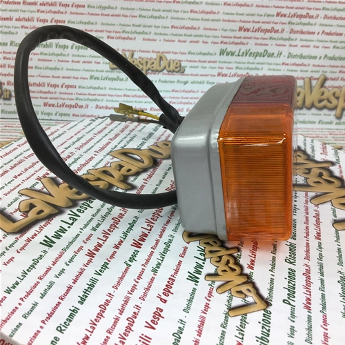 SIEM Rear Left Turn Signal Indicator Stop Light for APE 50 125 150 175 190 350 400 405 PENTARO' P 401 501 601 V CAR RO 100159 127687