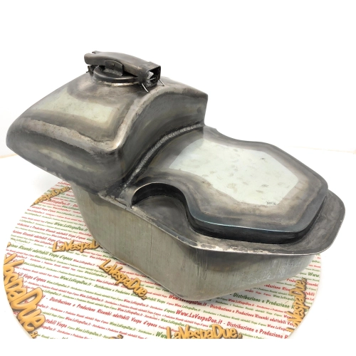 Fuel tank for VESPA 125 Sei Giorni and Sport VESPA 125 150 VN1T VN2T VB1T VL1T VL2T VL3T from 1955 to 1958 9 liters